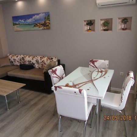 Синият Залив Pomorie Bagian luar foto