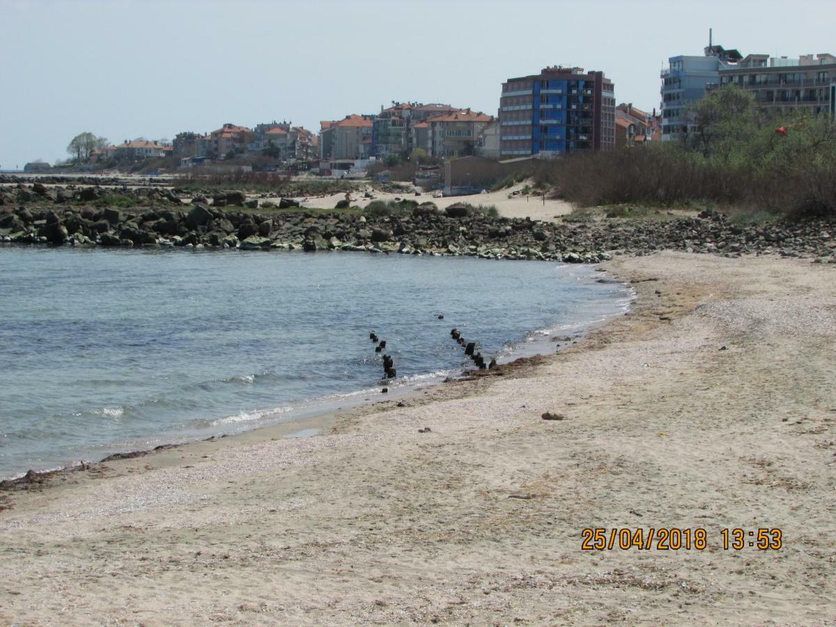 Синият Залив Pomorie Bagian luar foto